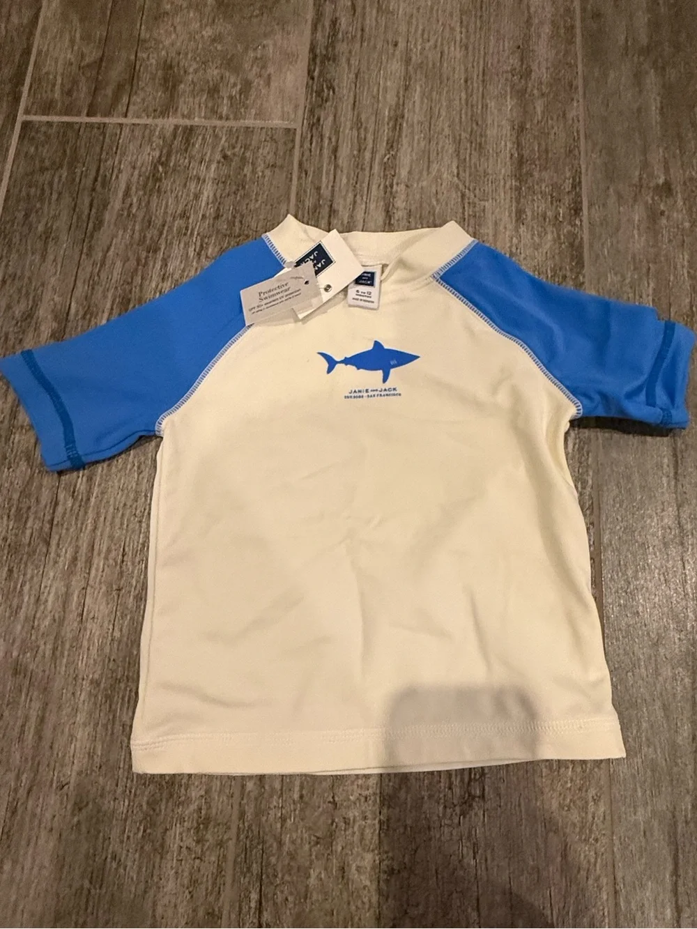 Janie and Jack Cream & Blue Shark Short-Sleeve Swim Top - 6-12 months